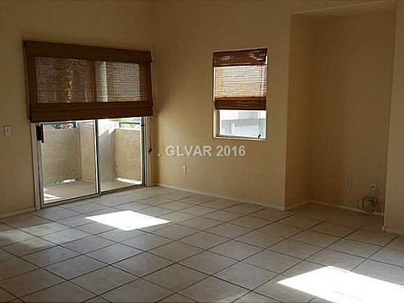 3rd image of 2001 Gravel Hill St Unit 202