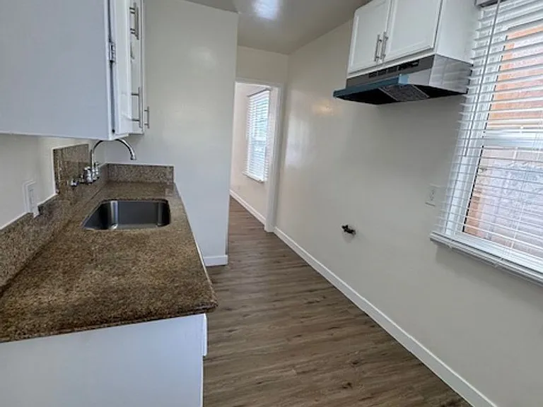 937 Magnolia Ave — Photo 18