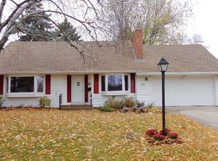 3213 36th Ave NE, Saint Anthony, MN 55418