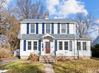 18 Giddings Avenue, Windsor, CT 06095