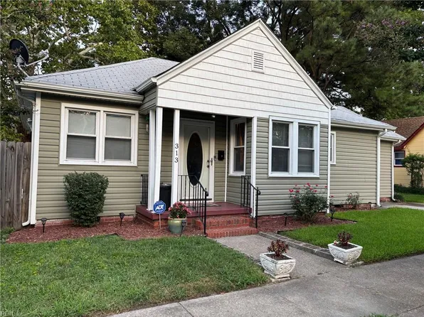 313 Constitution Ave, Portsmouth, VA 23704