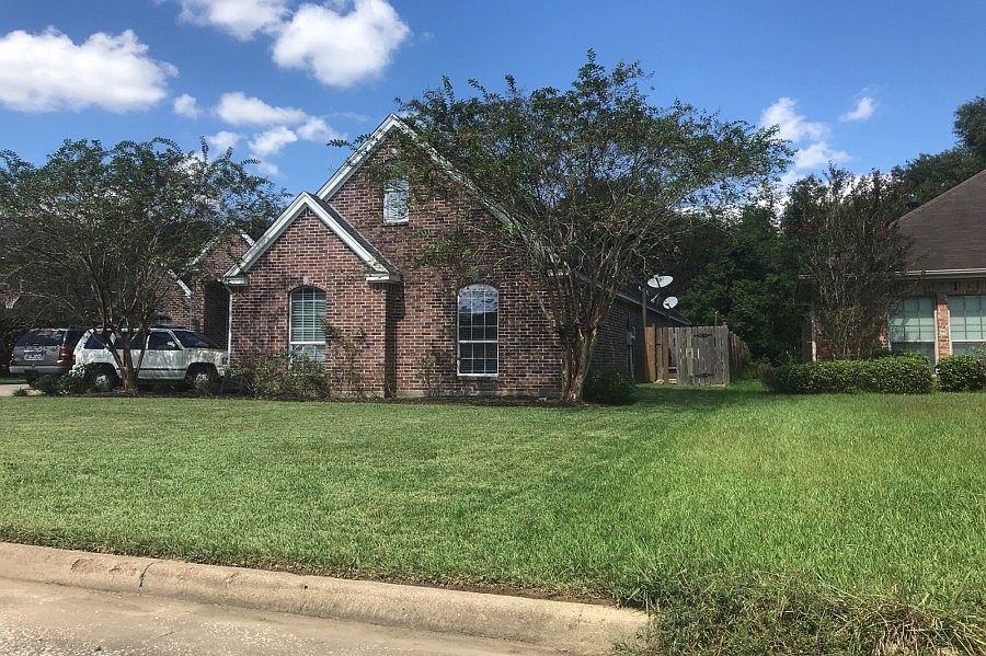 8080 Turnberry Cir Beaumont TX 77707 Zillow