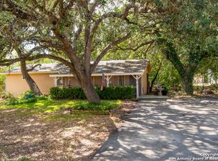 750 Red Cloud Dr, San Antonio, TX 78260