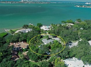 1562 South Dr, Sarasota, FL 34239