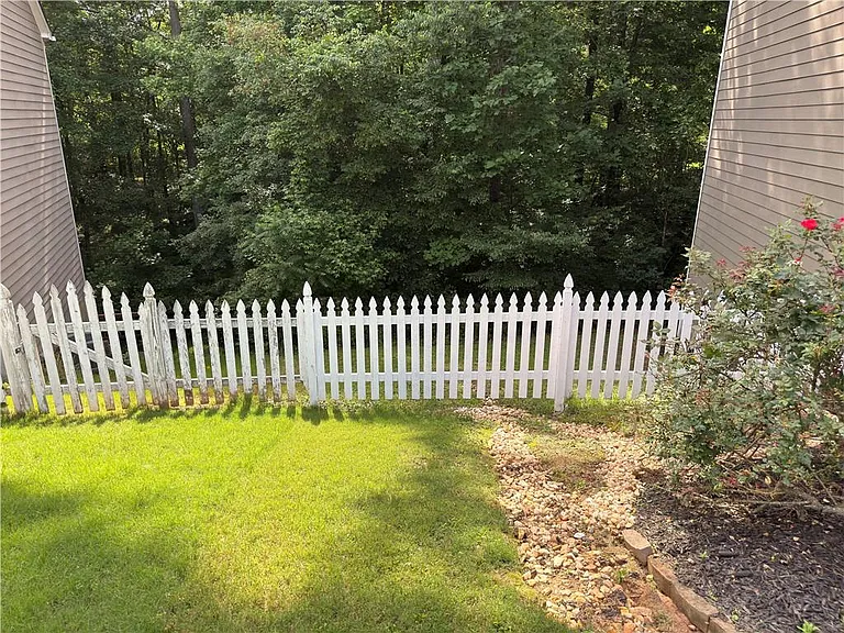 5706 Amberside Ln — Photo 51