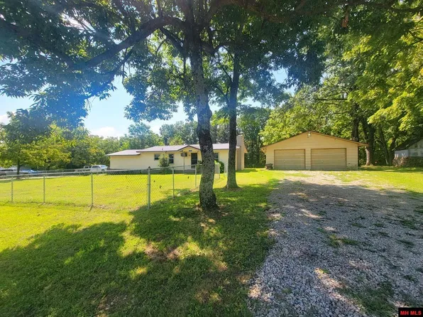 5555 Highway 62 E, Mountain Home, AR 72653
