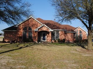204 Winding Way Ct, Ovilla, TX 75154