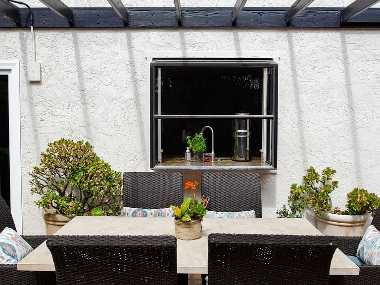 101 N Vulcan Ave — Photo 19