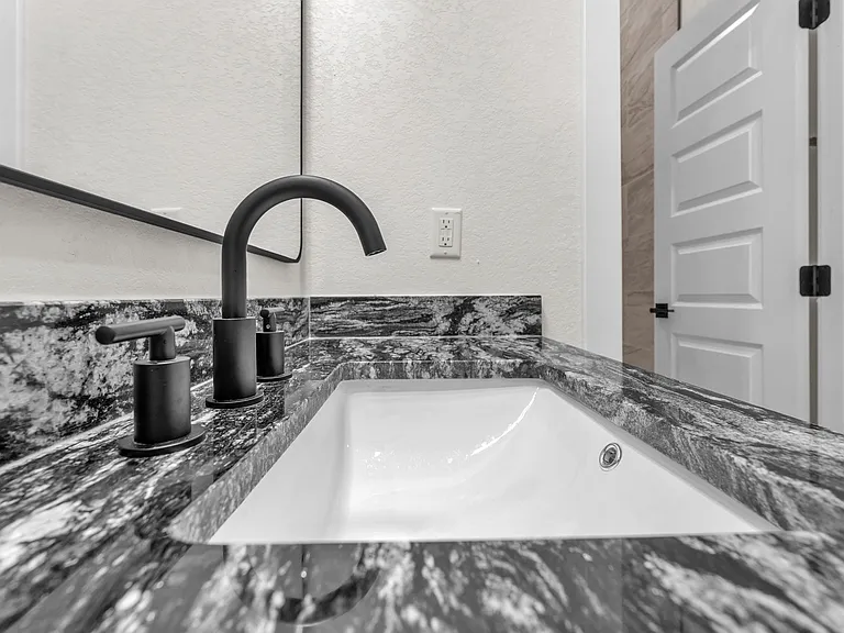 110 Webb St #201 — Photo 21