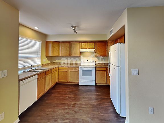 3rd image of 8719 S 50th Ln