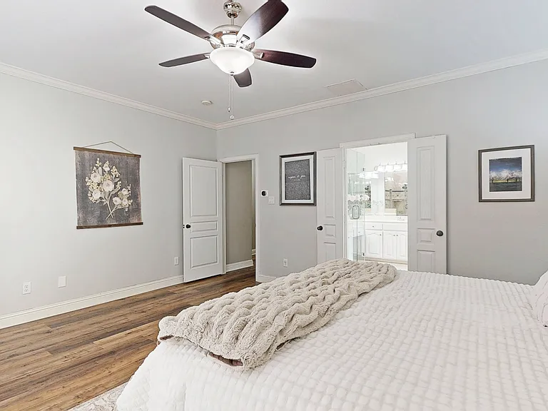 3200 Hilltop Ct — Photo 17