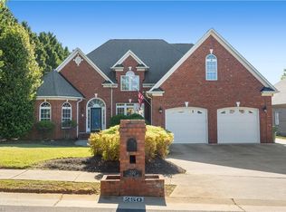 250 Christi Ln, Kernersville, NC 27284