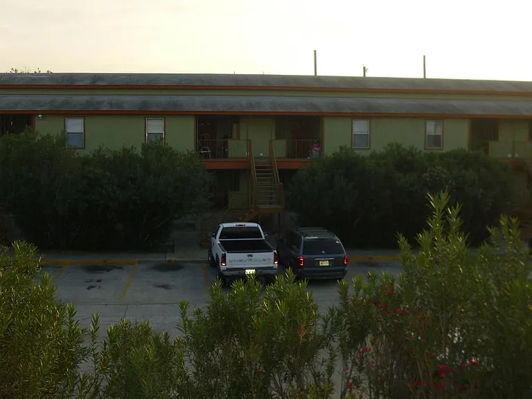 4510 Gallagher Ave — Photo 15