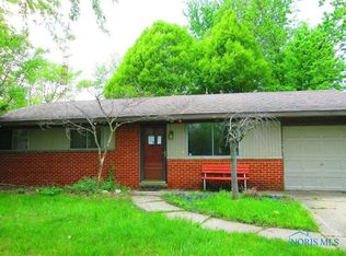 6556 Lincoln Green St, Holland, OH 43528
