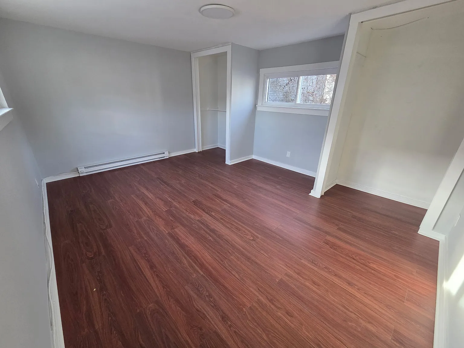 3 bed, 1600 sqft, $1,725 — Photo 4