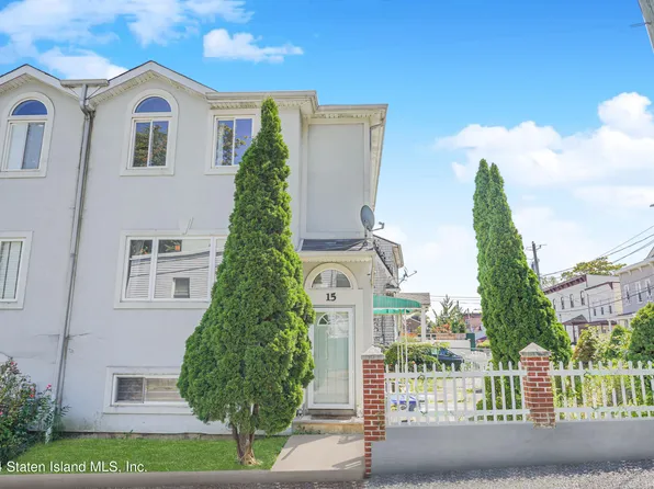 15 Dulancey Ct, Staten Island, NY 10301