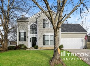 9914 Northwoods Forest Dr, Charlotte, NC 28214