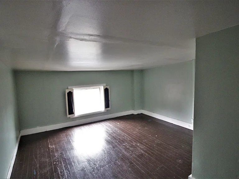 1619 Park Ave — Photo 16