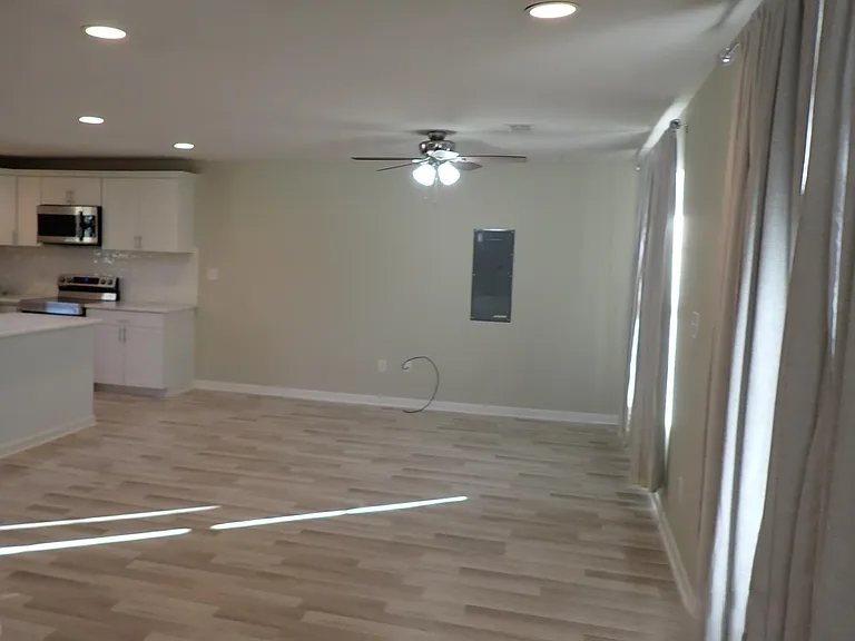 22064 Spring Valley Dr — Photo 2
