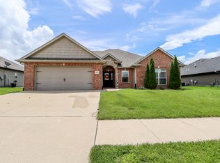 3602 Flatwater Dr, Columbia, MO 65202