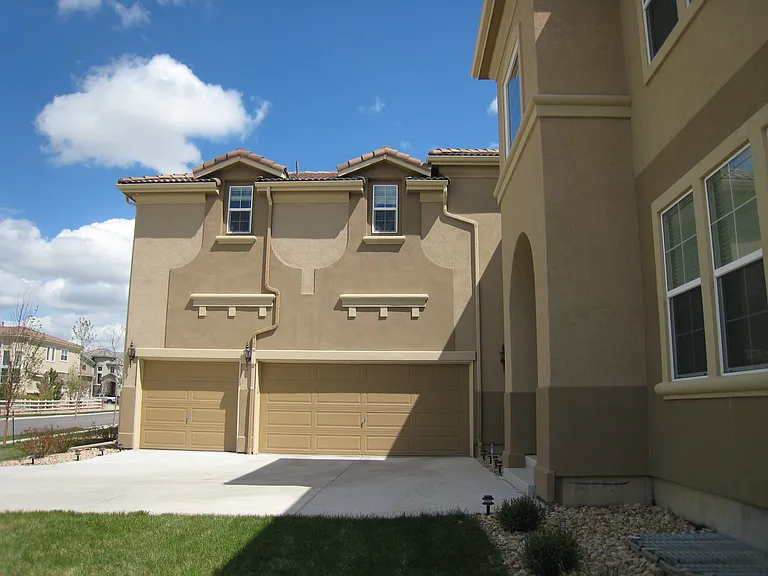 14048 Kahler Pl — Photo 2