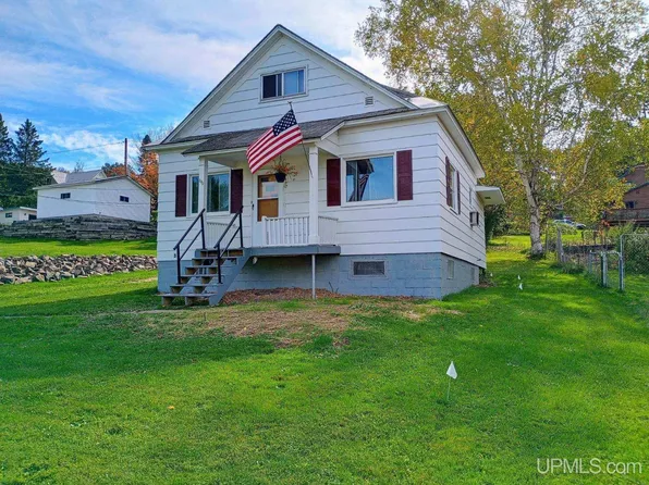 203 2nd Ave, Bessemer, MI 49911