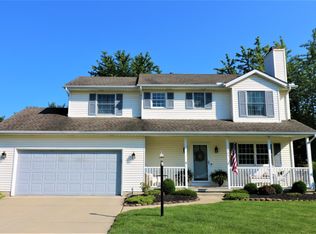 905 Bryant Dr, Vermilion, OH