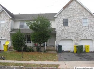 81 N Crest Pl, Lakewood, NJ 08701