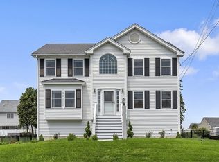 118 Armstrong Ave, Methuen, MA 01844