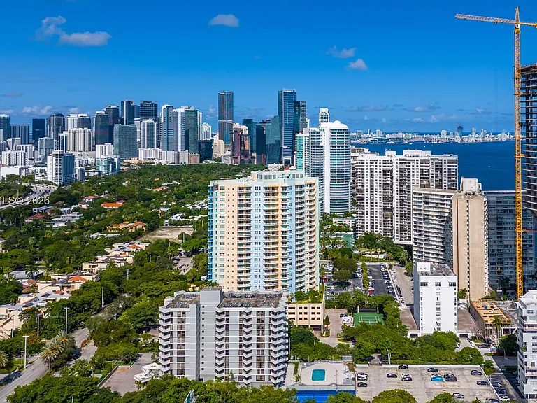 2475 Brickell Ave #2104 — Photo 22