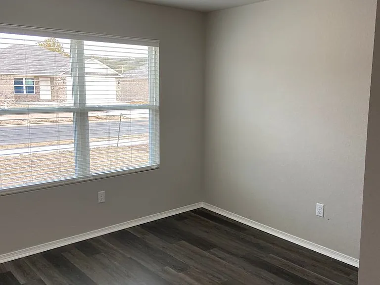 1725 Ryder St — Photo 4