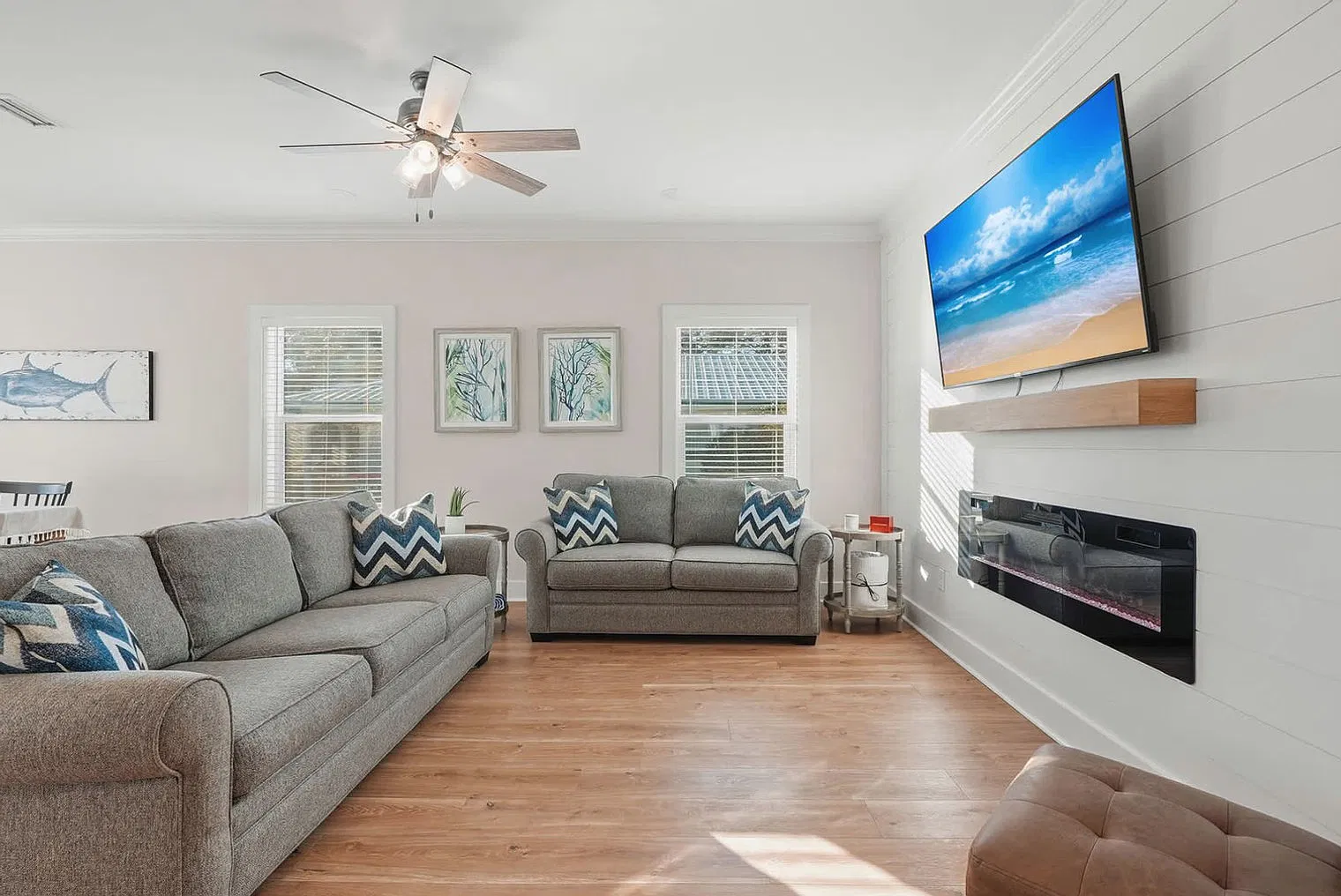 3 bed, 2.0 bath, 1883 sqft, $7,050 — Photo 1