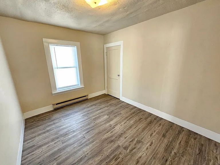 1802 Cove Ave — Photo 12