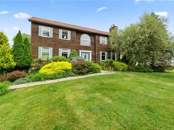 3040 Quinlan Street, Yorktown Heights, NY 10598