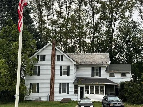 1020 Riverview Dr, Walnutport, PA 18088