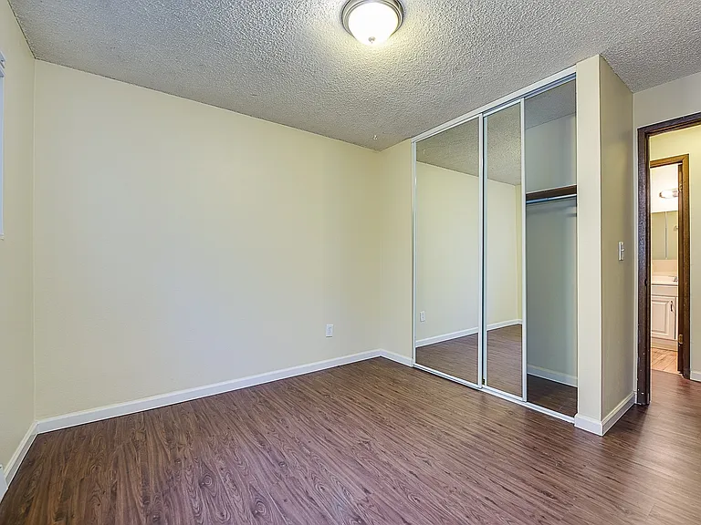 Stonebridge Apartments — Photo 64
