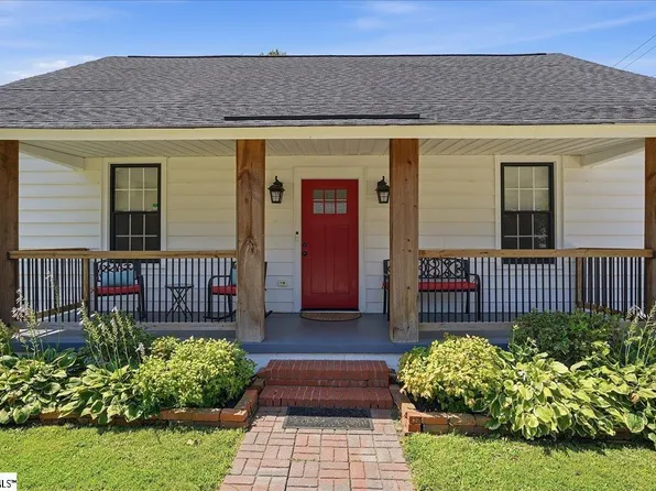 417 Pennsylvania Ave, Greer, SC 29650