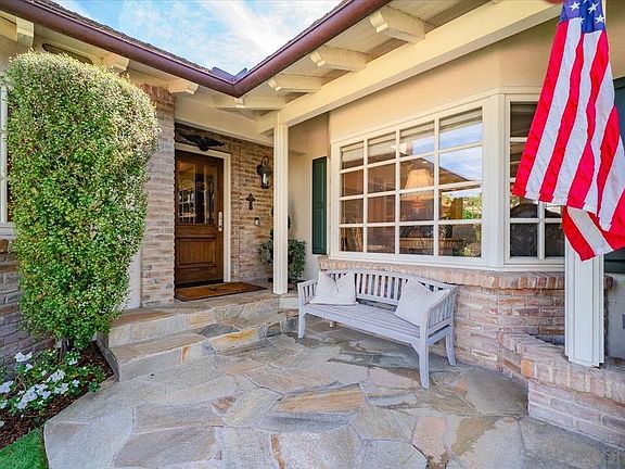 5th image of 6150 La Fremontia