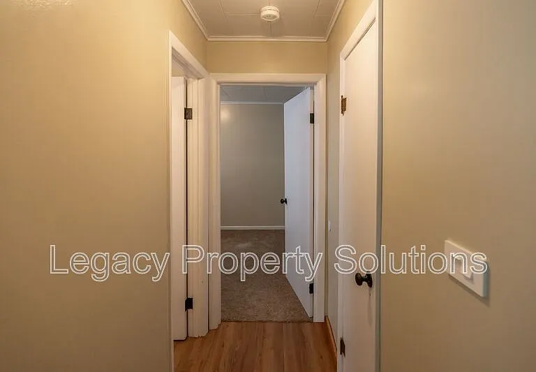 612 N 19th St #3 — Photo 7