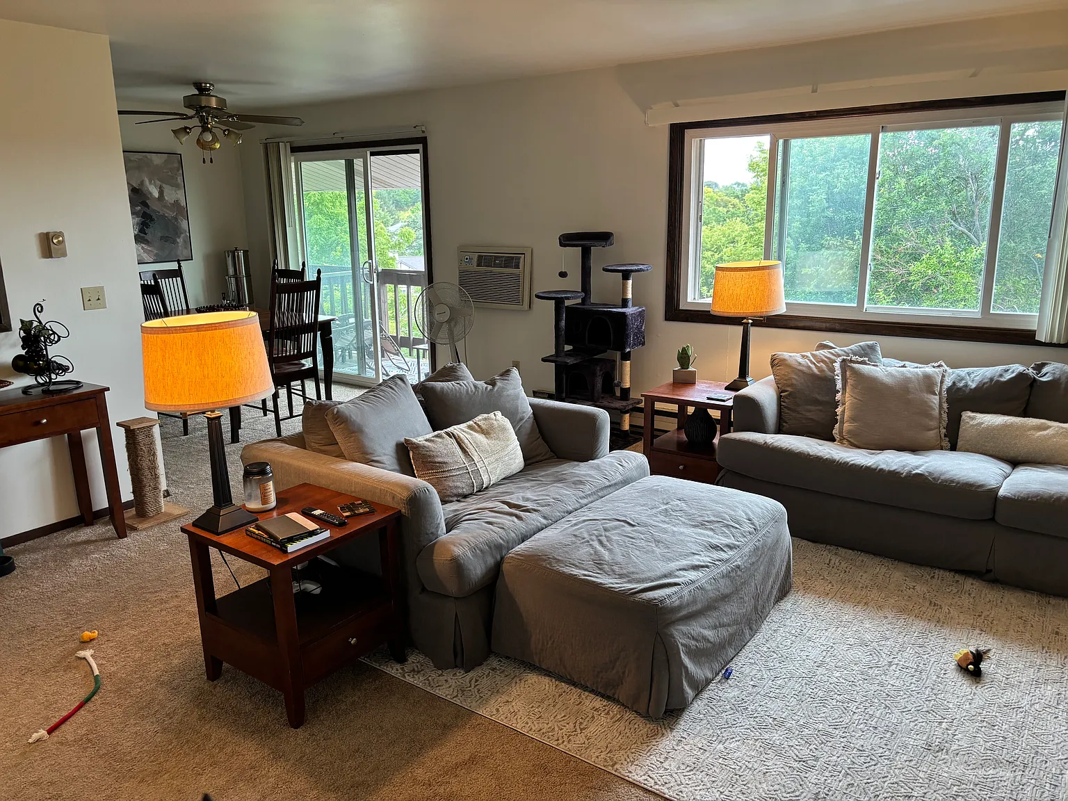 2 bed, 980 sqft, $1,200 — Photo 2