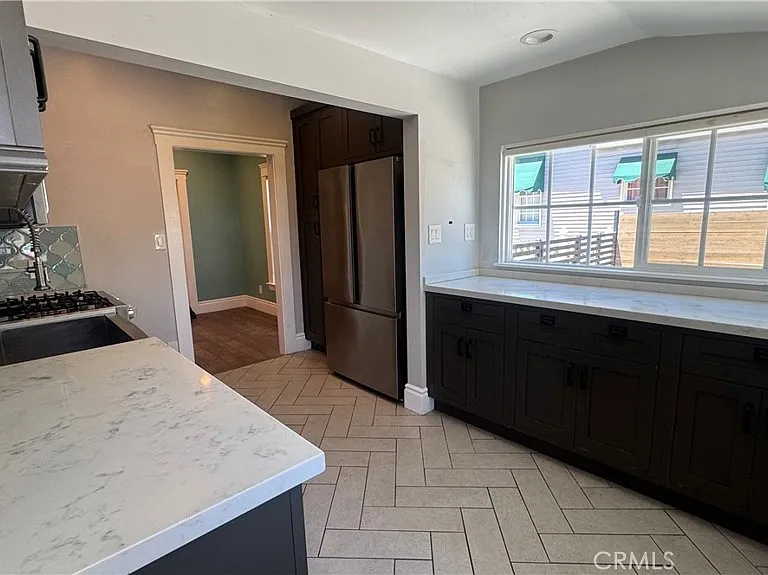 222 S 1st Ave — Photo 10