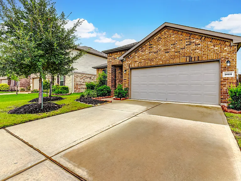 24035 Noble Darcy Ln — Photo 6