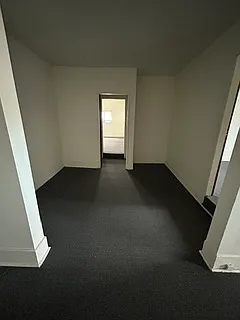 1298 Hastings St E #6 — Photo 13