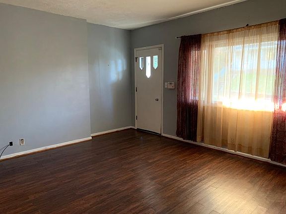Front entrance and Living room