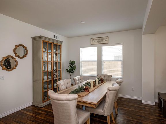 5th image of 15933 Silvertip Way