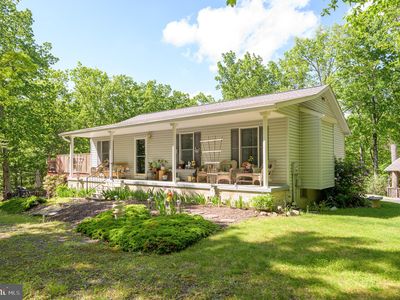 523 Zig Zag Ln, Inwood, WV, 25428