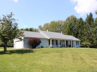 14 Dunthorne Dr, Bloomingburg, NY 12721