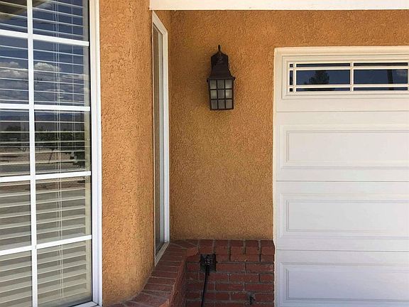 3rd image of 17008 Eucalyptus St