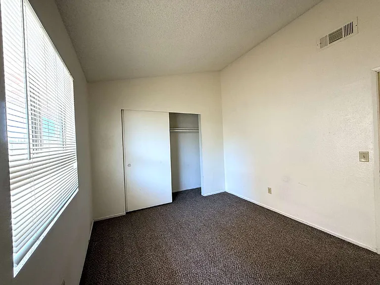 364 Rio Grande Ct #A — Photo 13