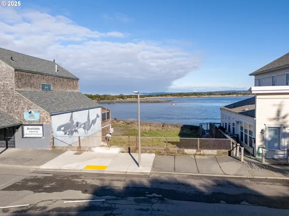 1st St SW #2502, Bandon, OR 97411